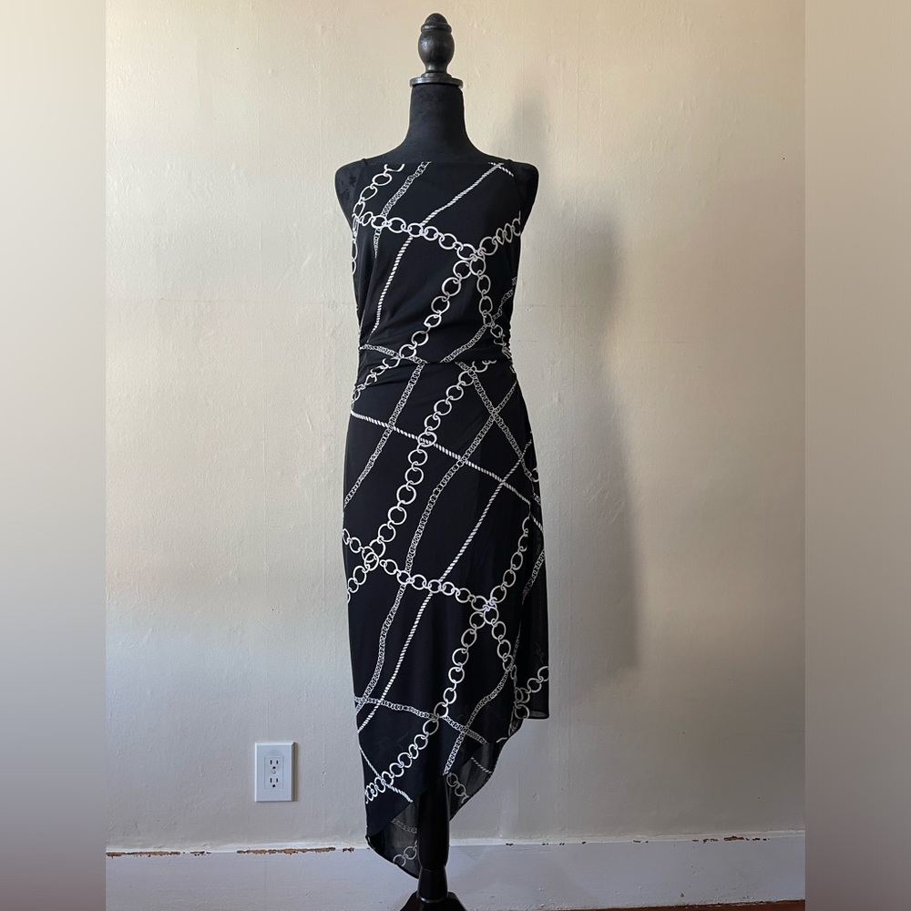 David Meister Black/White A-Symmetrical Chain Link Dress, size 10, like new